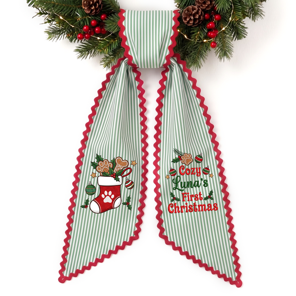 New Pet Cozy Plaid Personalized Embroidered Wreath Sash for New Pet Owners' Christmas